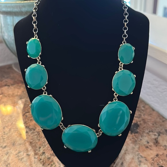 Tasha (Nordstrom) statement necklace - Picture 1 of 4